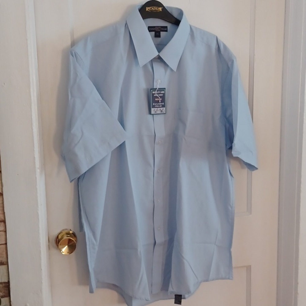 Boulevard dress shirt men's size 17.5 expanding collar blue short sleeve…